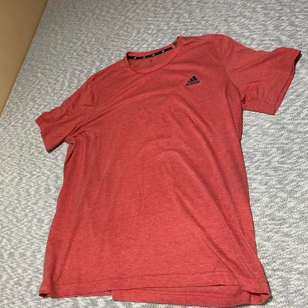 Adidas Orange Originals T-shirt in XL short sleeves. SKU-A728#originals